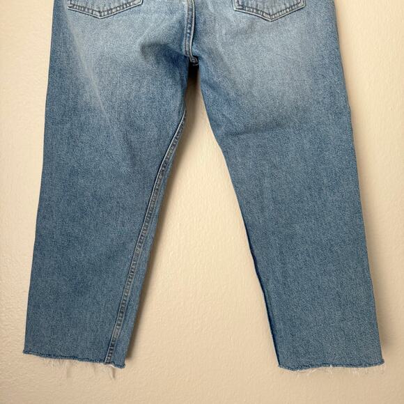 Zara Womens Blue Denim Cutoff Pants Raw Hems Light Wash Size 10 Jeans Distressed - Picture 8 of 8
